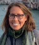 Headshot of Dr. Lynn Joffee